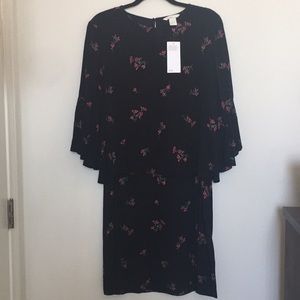 H&M Mama Nursing Function Dress